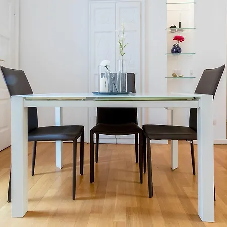Apartment Joivy Lovely Flat For 5 Close To Sforzesco Castle *